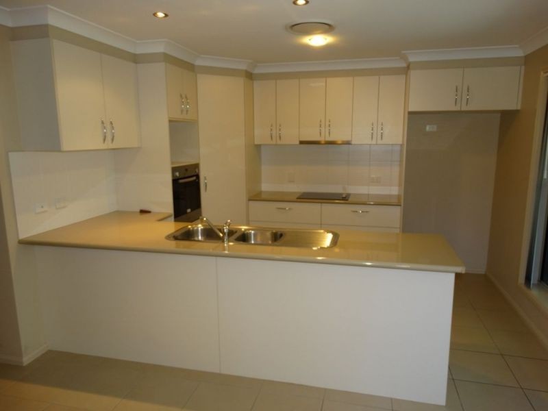 16 Sommerfeld Crescent, Chinchilla QLD 4413