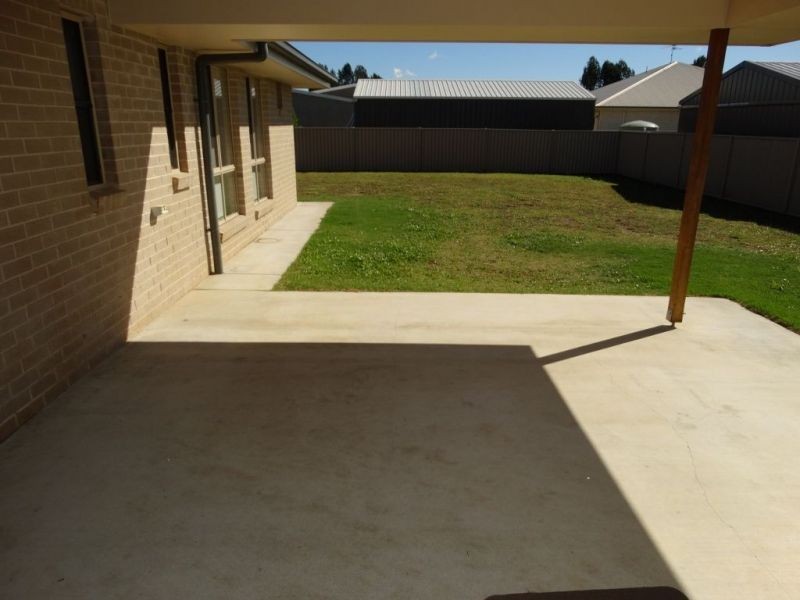 16 Sommerfeld Crescent, Chinchilla QLD 4413