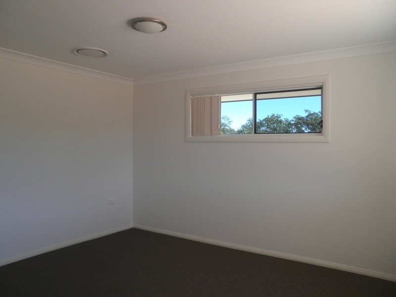 37 Cypress Pines Drive, Miles QLD 4415