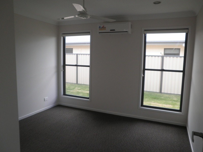 2/63 Gaske Lane, Chinchilla QLD 4413