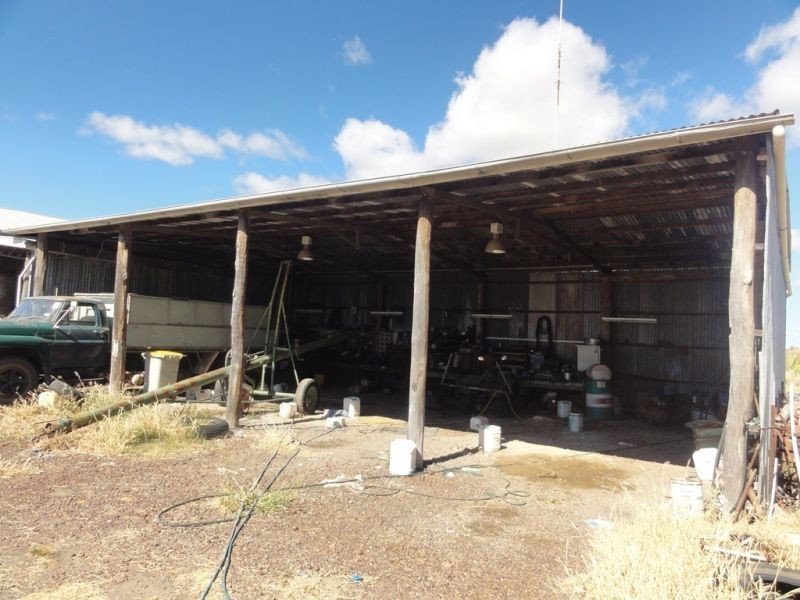 202 Tuckerang Road, Warra QLD 4411