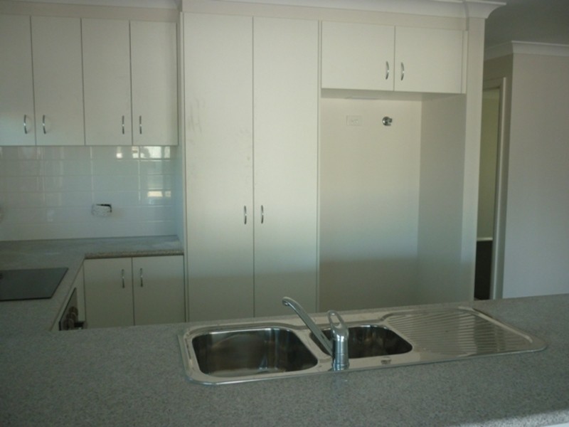 5 Thorpe Street, Chinchilla QLD 4413