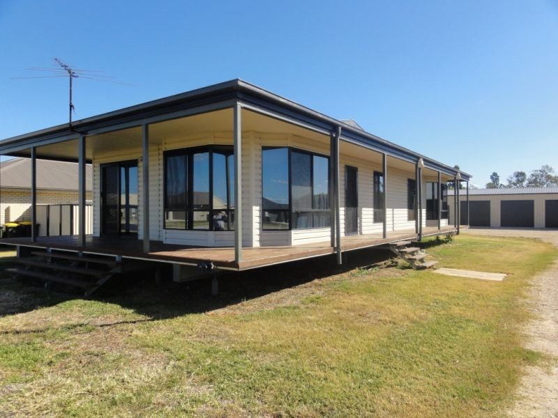 6 Henry Court, Tara QLD 4421