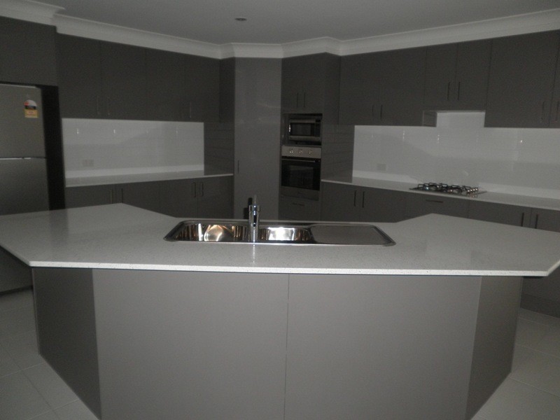 1/11 Church Street, Chinchilla QLD 4413