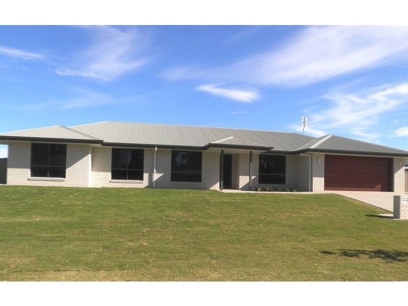 106 Cypress Pines Drive, Miles QLD 4415