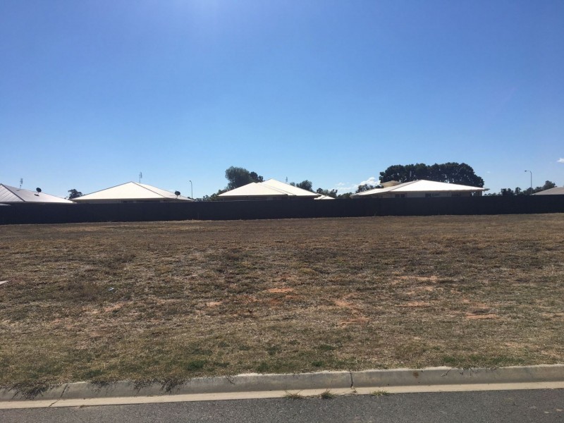 10 Lots Frame  Sheridan St, Chinchilla QLD 4413