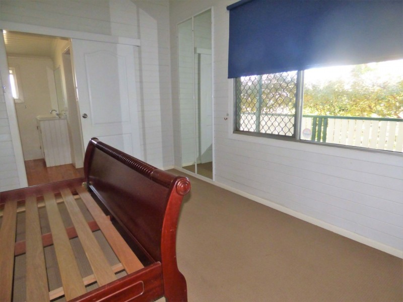 87 Middle Street, Chinchilla QLD 4413