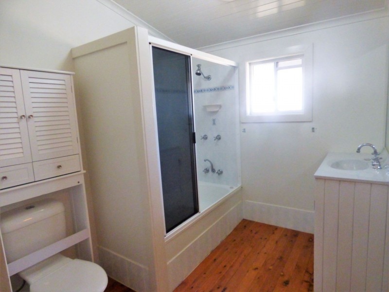 87 Middle Street, Chinchilla QLD 4413