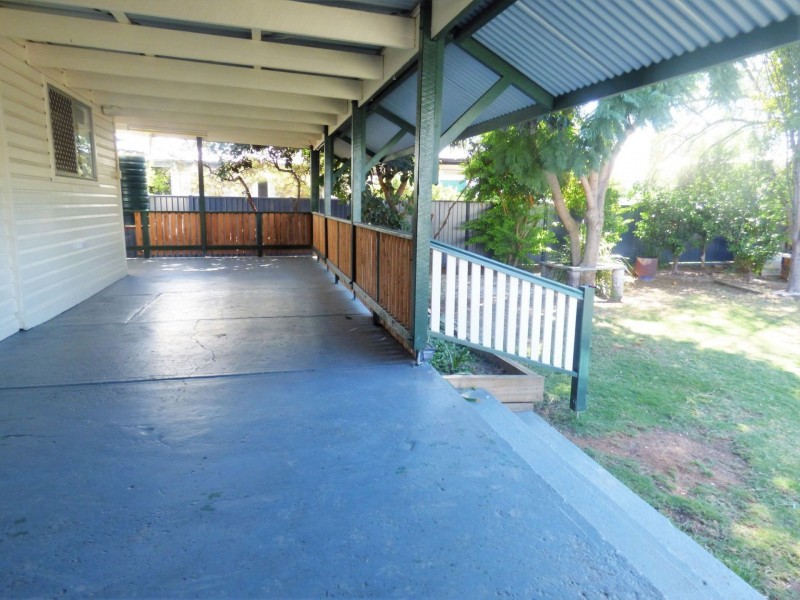 87 Middle Street, Chinchilla QLD 4413