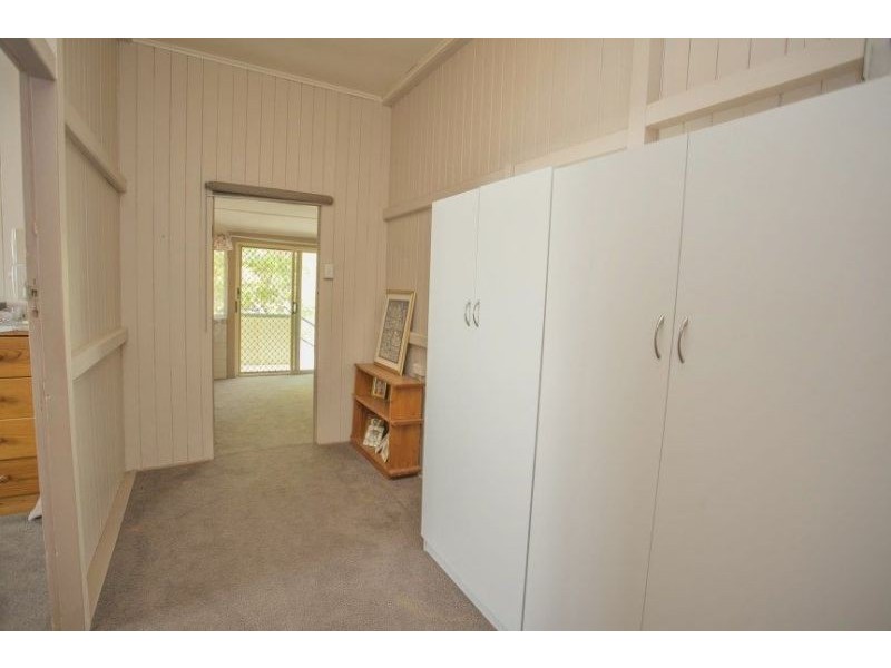 2 Birkett Street, Chinchilla QLD 4413