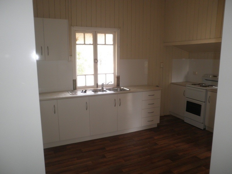 47 Marion Street, Miles QLD 4415