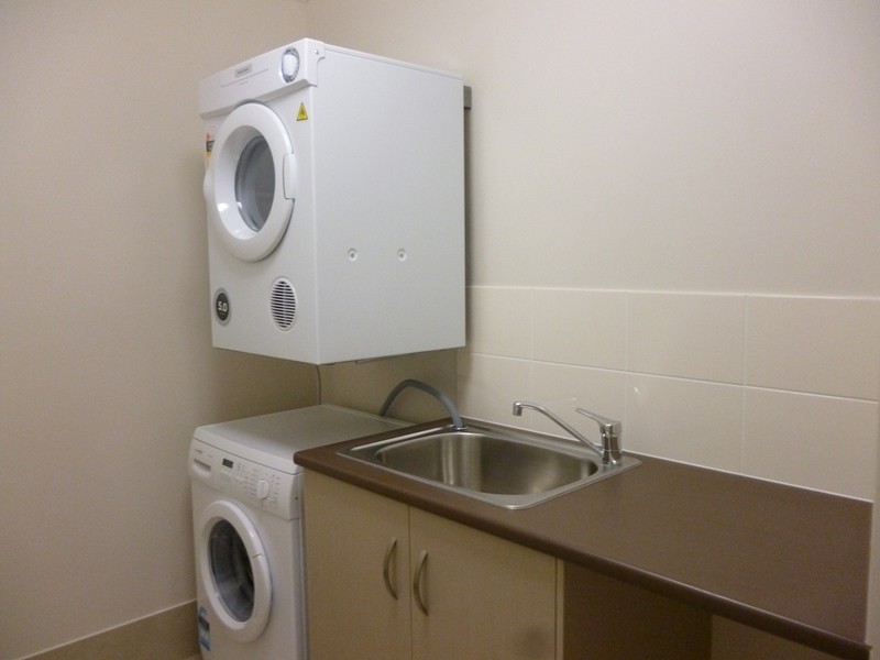 2/65 Wambo, Chinchilla QLD 4413