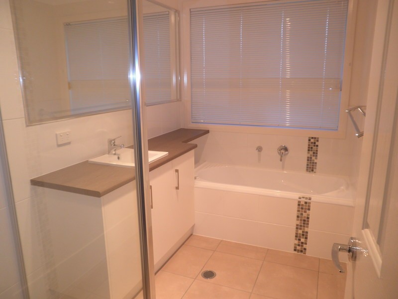 1/3 Platz street, Chinchilla QLD 4413