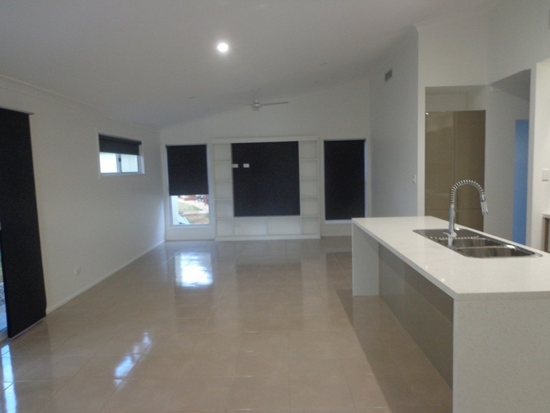 17 Stevenson Street, Chinchilla QLD 4413