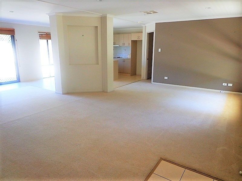 Cul De Sac Living In Covington Street, Chinchilla QLD 4413