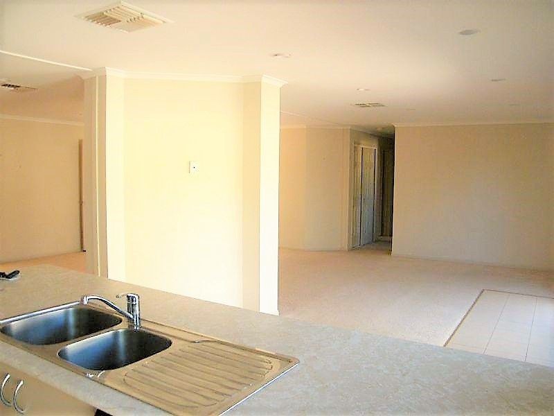 Cul De Sac Living In Covington Street, Chinchilla QLD 4413