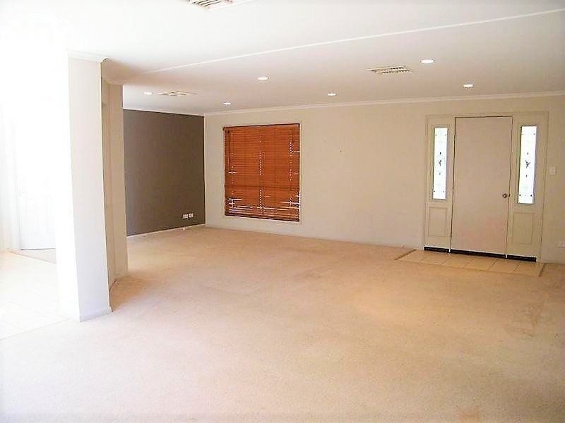 Cul De Sac Living In Covington Street, Chinchilla QLD 4413