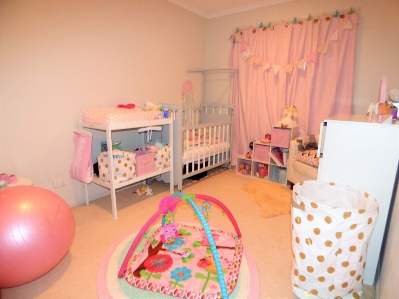 Cul De Sac Living In Covington Street, Chinchilla QLD 4413