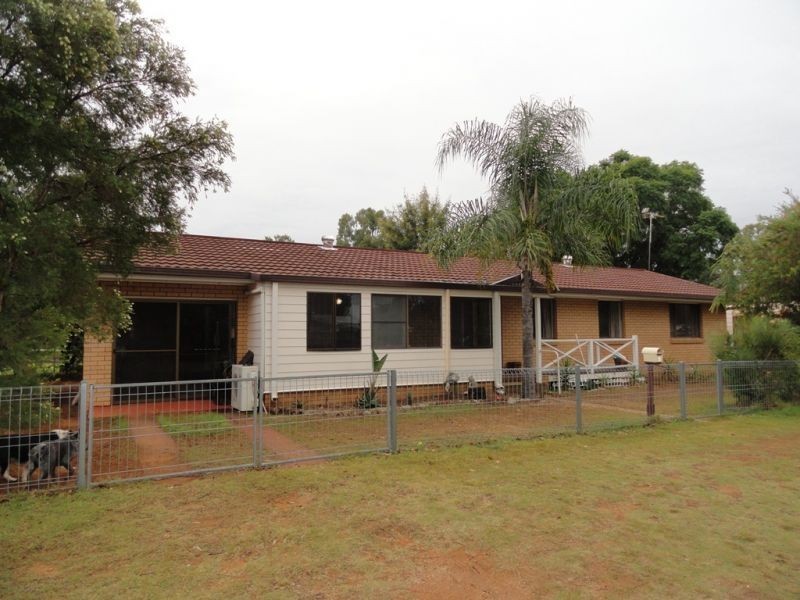 1 Wheeler Street, Chinchilla QLD 4413