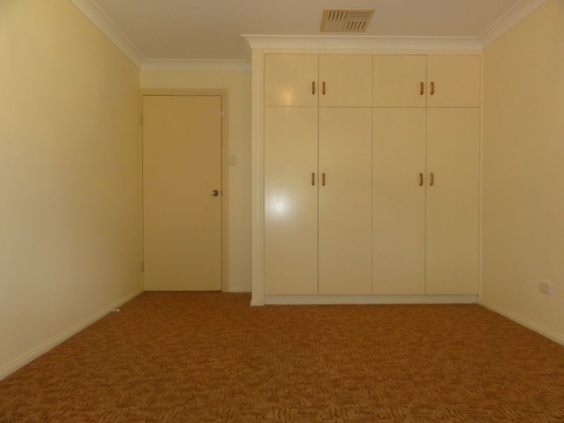 35 Atkins Street, Chinchilla QLD 4413