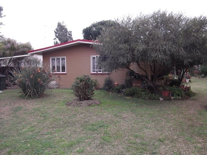 8 Heeney Street, Chinchilla QLD 4413