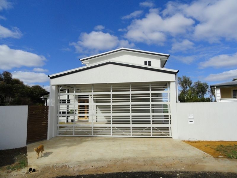 17 Stevenson Street, Chinchilla QLD 4413