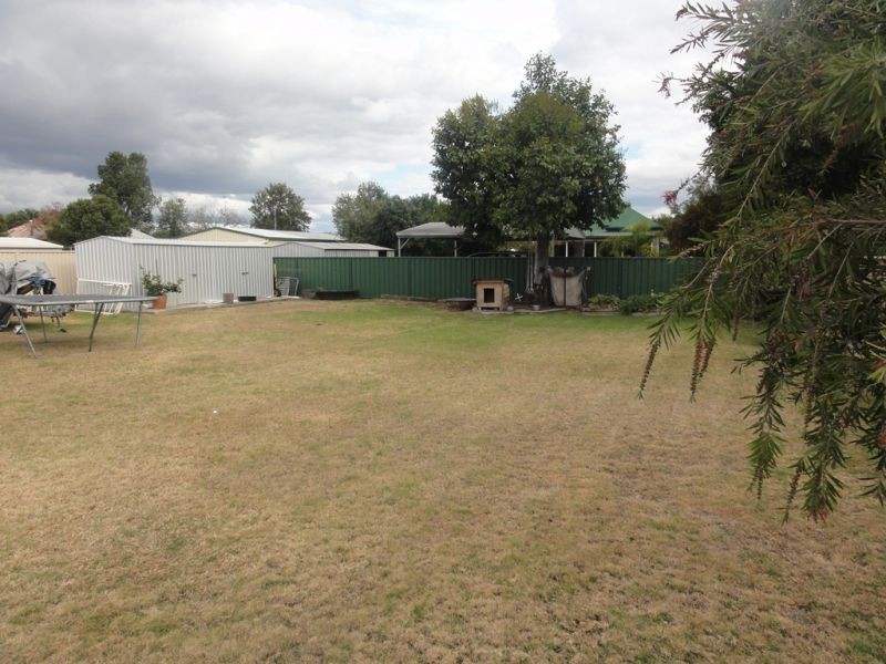 16 Russell Street, Chinchilla QLD 4413