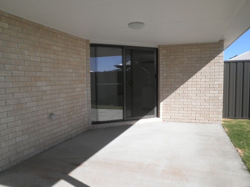 Unit 1/4 Dudley Street, Chinchilla QLD 4413