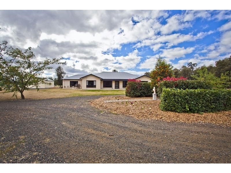 365 Lloyd Street, Chinchilla QLD 4413