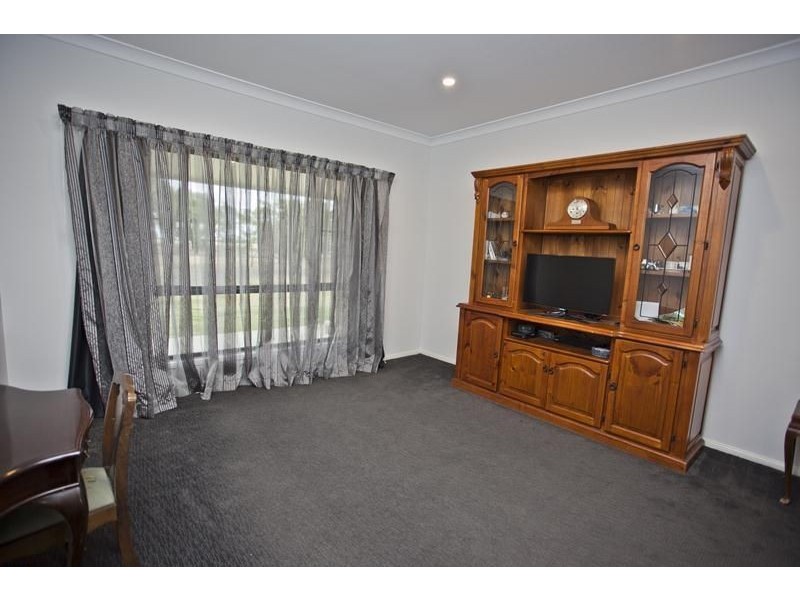 365 Lloyd Street, Chinchilla QLD 4413