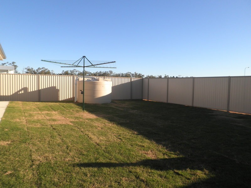 8 Ellem Drive, Chinchilla QLD 4413