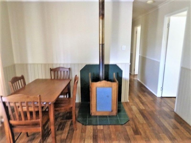 4 Bell Street, Chinchilla QLD 4413