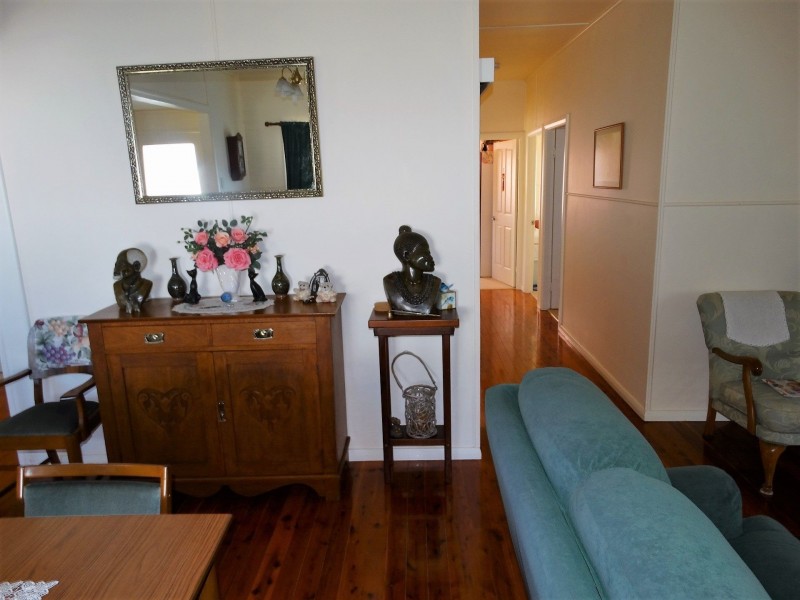 70 Coxen Street, Jandowae QLD 4410