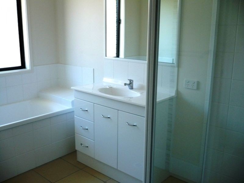 115 Zeller Street, Chinchilla QLD 4413