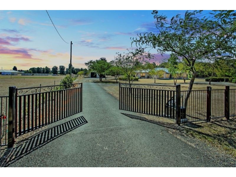 365 Lloyd Street, Chinchilla QLD 4413