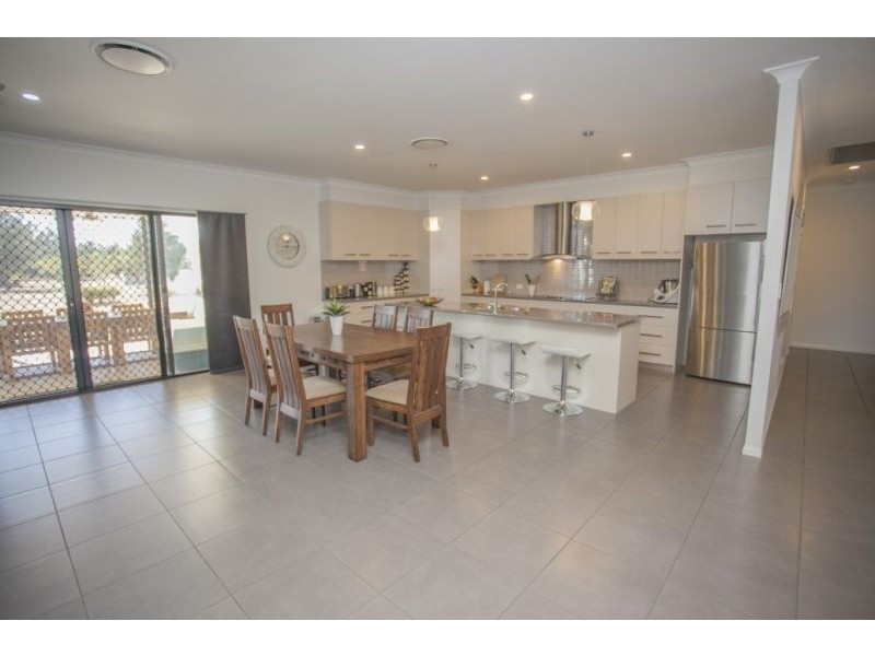 365 Lloyd Street, Chinchilla QLD 4413