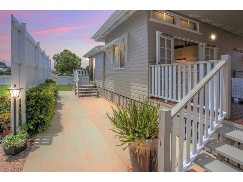 64 HYPATIA STREET, Chinchilla QLD 4413