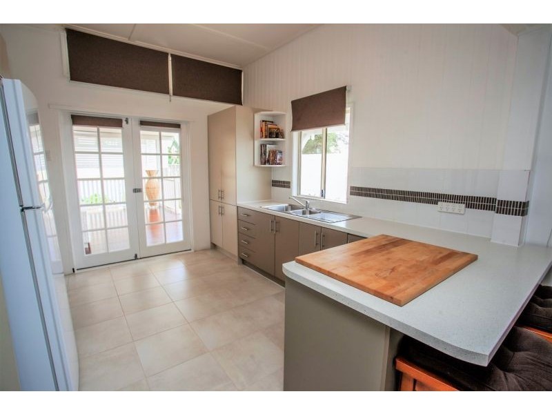 64 HYPATIA STREET, Chinchilla QLD 4413