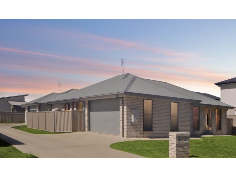 53A & 53B 2 x FREESTANDING VILLAs on Gaske Lane, Chinchilla QLD 4413