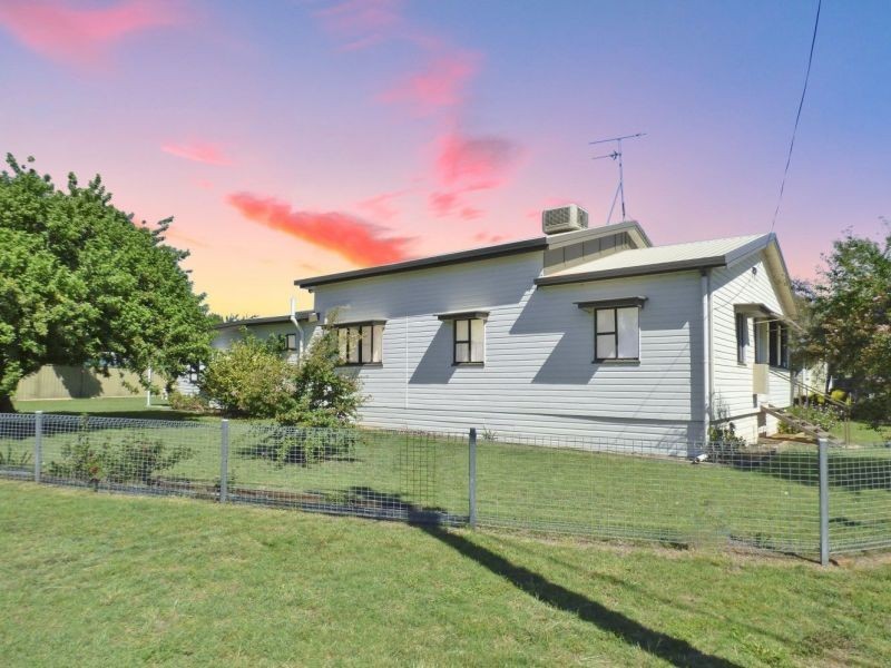 1 Atkins Street, Chinchilla QLD 4413