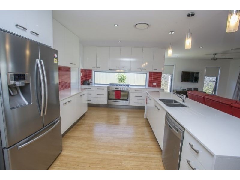 5 Parker Place, Chinchilla QLD 4413