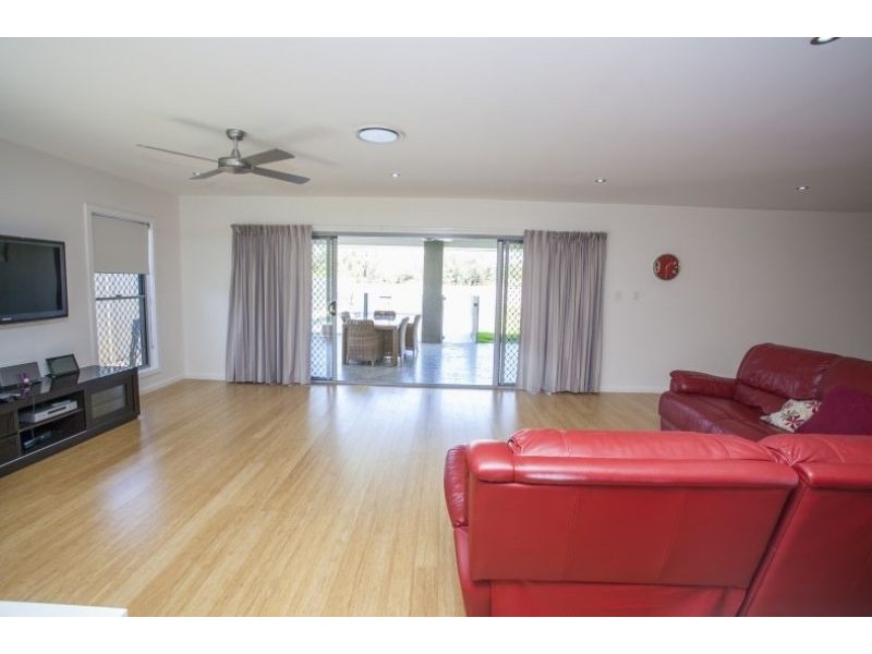 5 Parker Place, Chinchilla QLD 4413