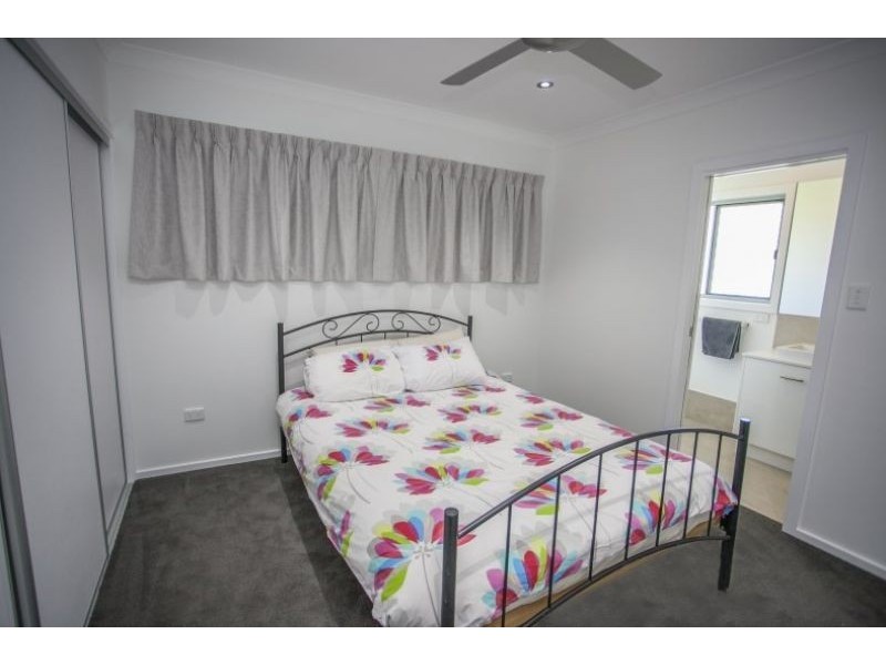 5 Parker Place, Chinchilla QLD 4413