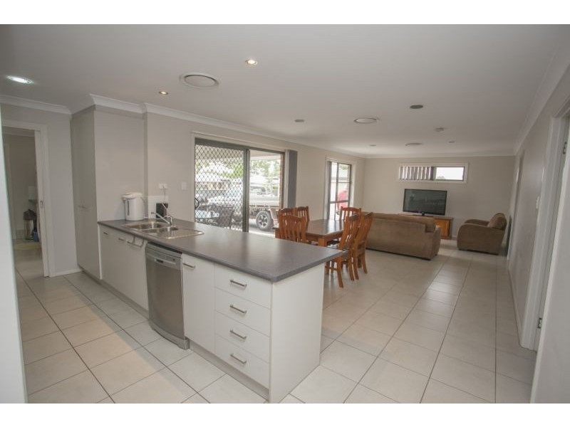 61 Price Street, Chinchilla QLD 4413