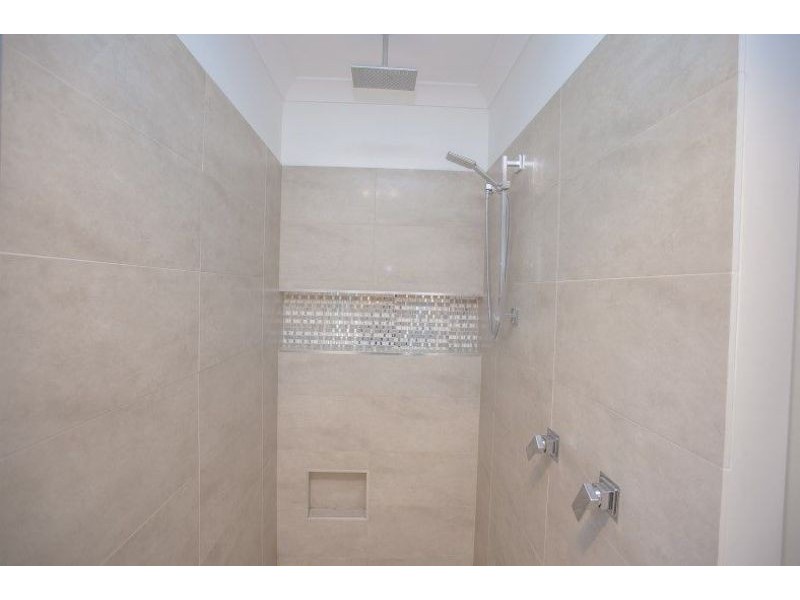 No. 5 No 5 Parker Place, Chinchilla QLD 4413