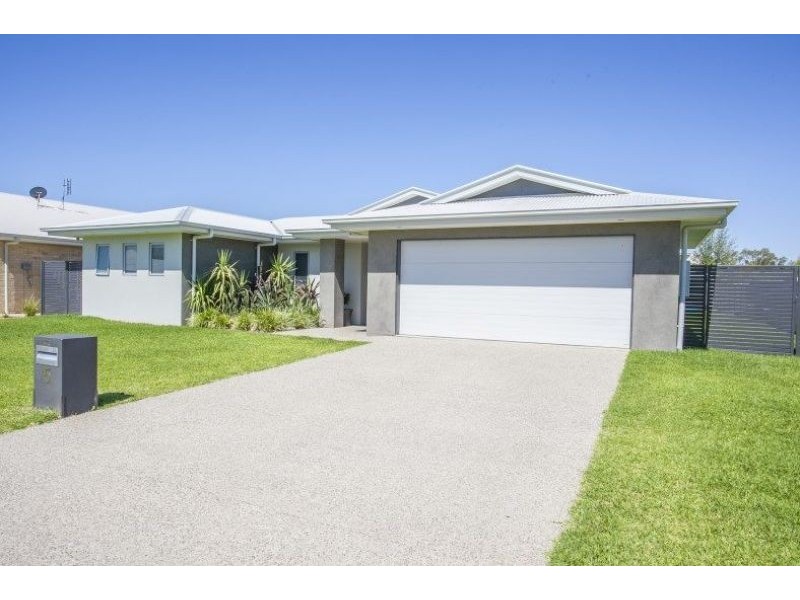 No. 5 No 5 Parker Place, Chinchilla QLD 4413