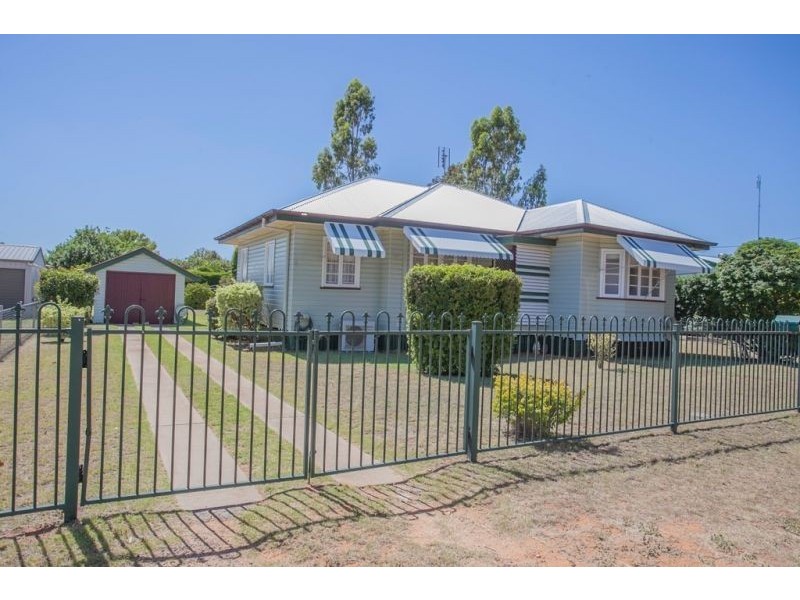 3 Evans Street, Chinchilla QLD 4413