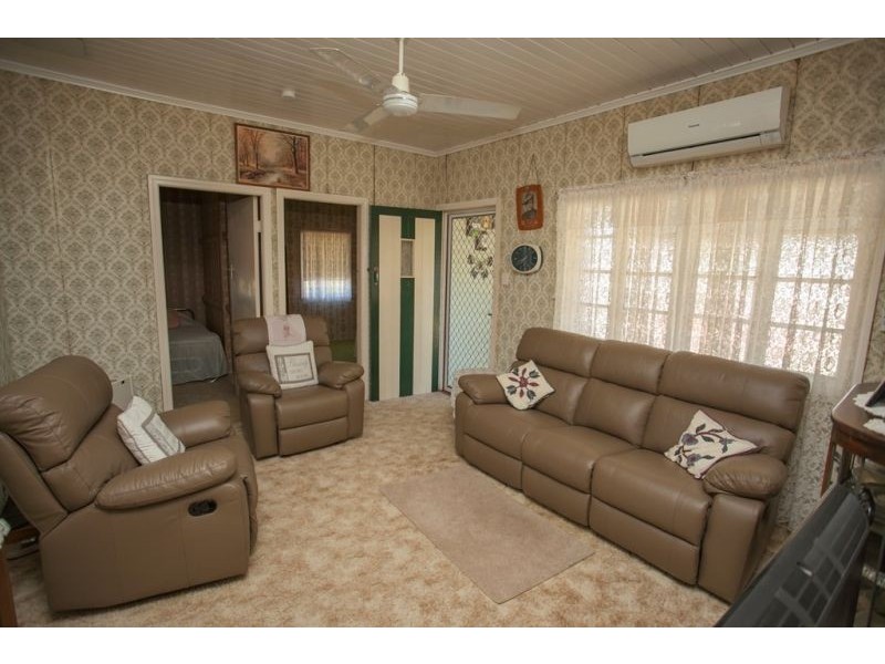 3 Evans Street, Chinchilla QLD 4413