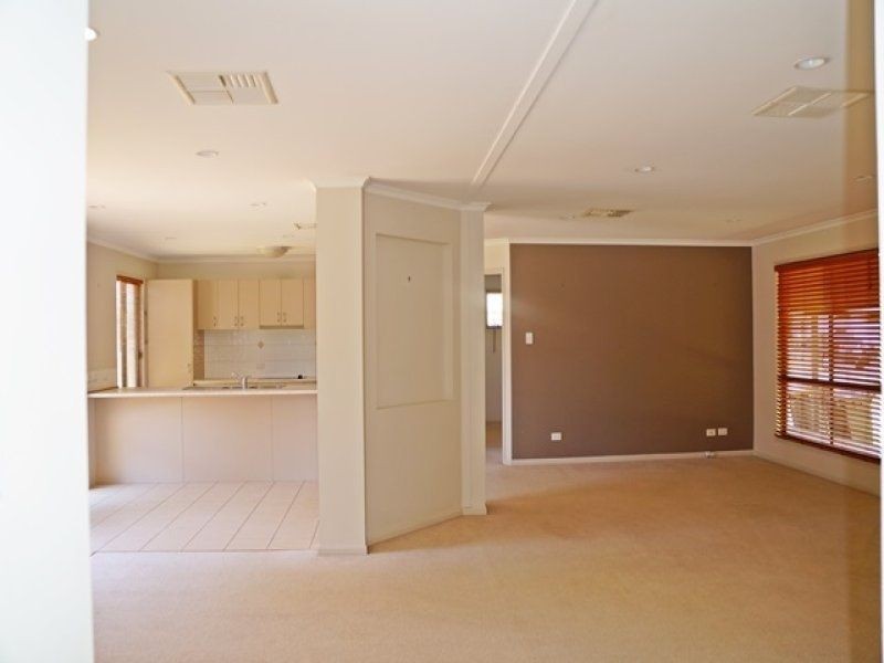 1B Covington Street, Chinchilla QLD 4413