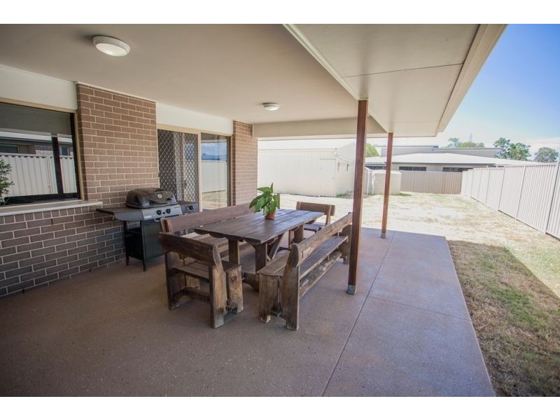 3. Frame Street, Chinchilla QLD 4413